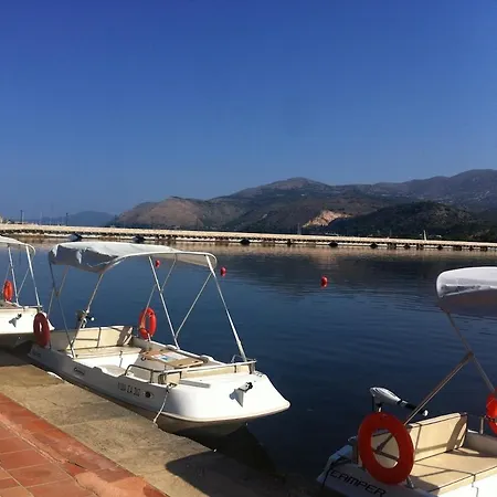 Elegant And Serene Angeliki * Fokata