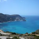 Elegant And Serene Angeliki Villa *